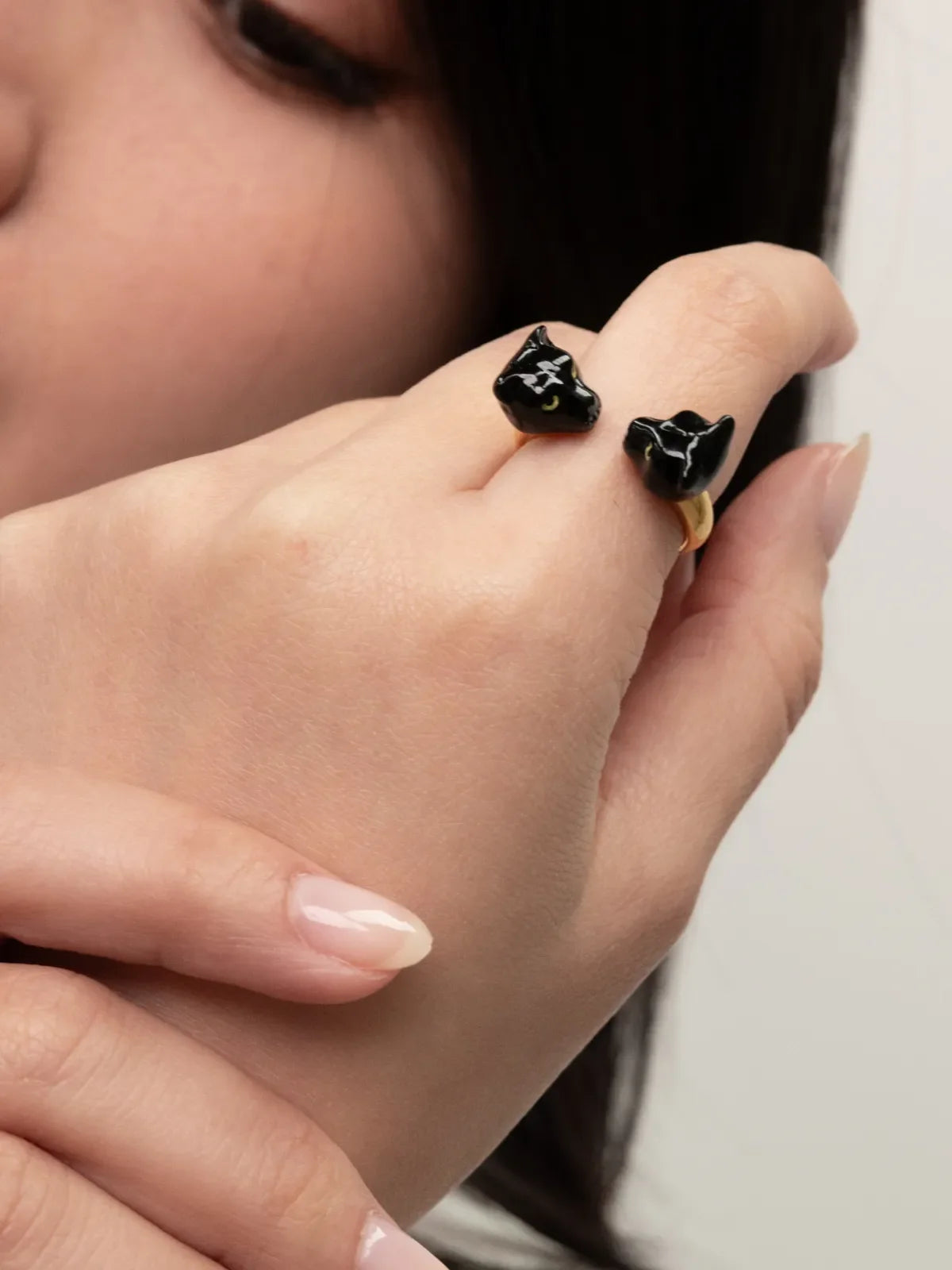 Anel Panthère Noire BB47, Nach Bijoux
