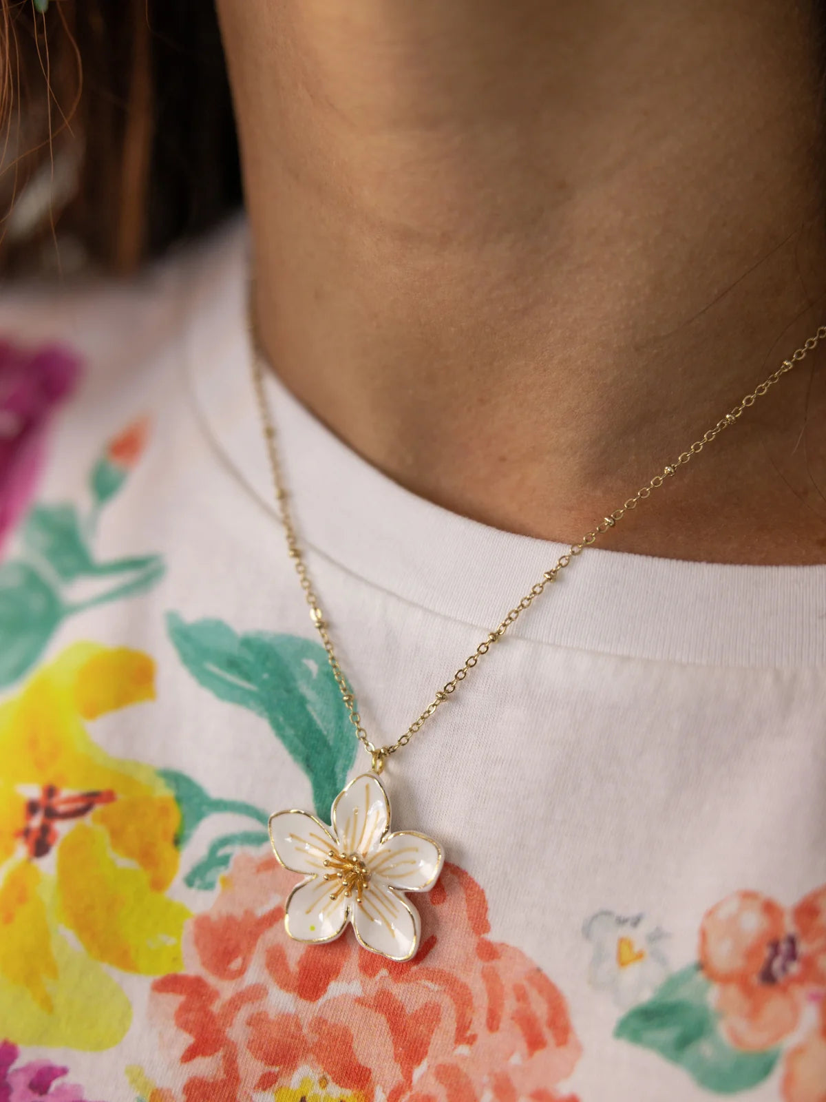 Colar Fleur Blanche U344, Nach Bijoux