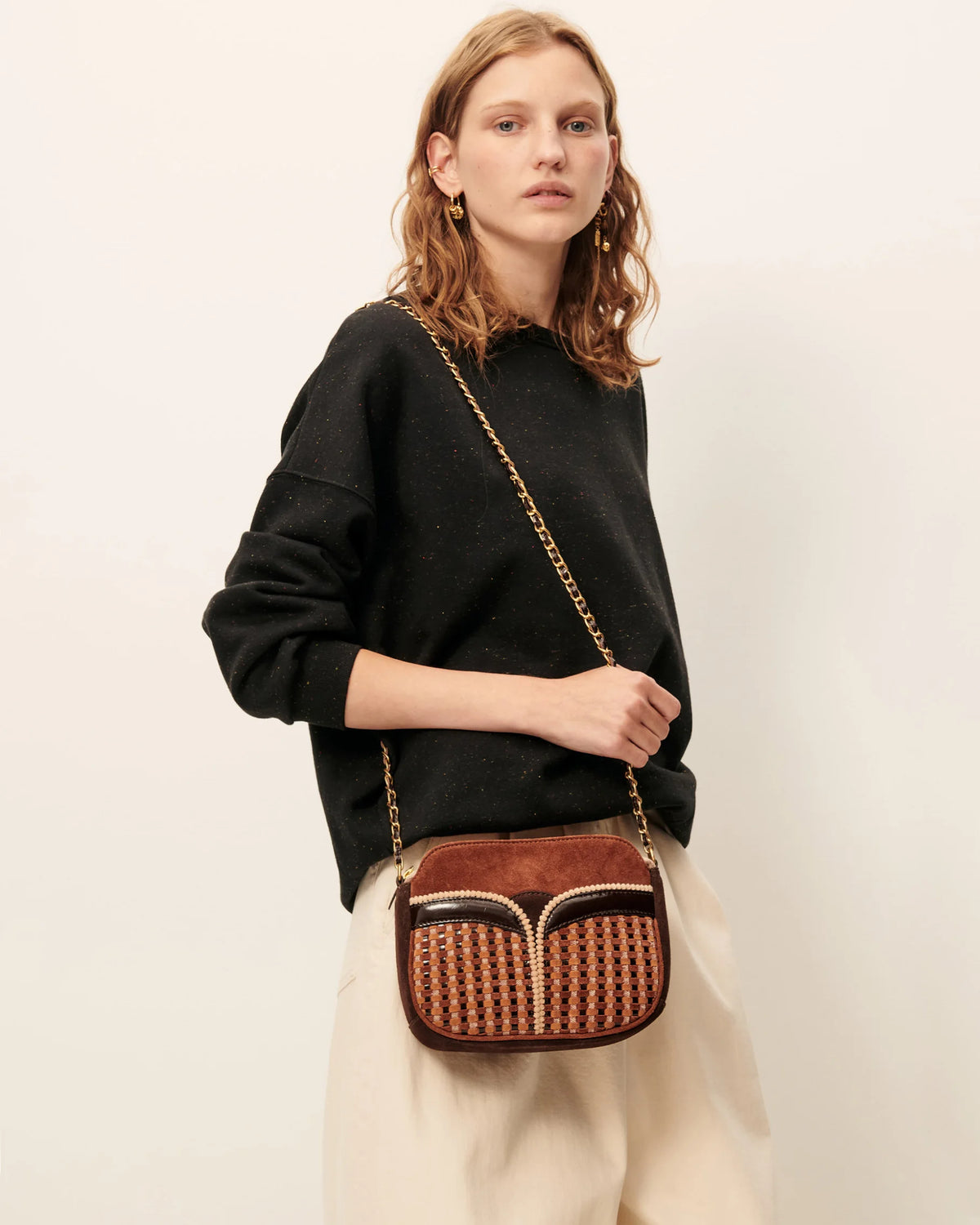 Chebbi black sweatshirt, Sessùn