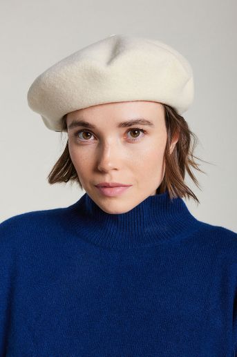 Authentic natural beret