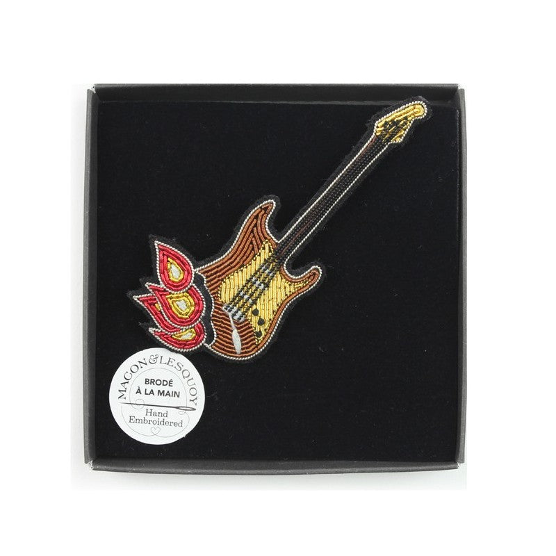 Guitarre "on fire", Macon & Lesquoy