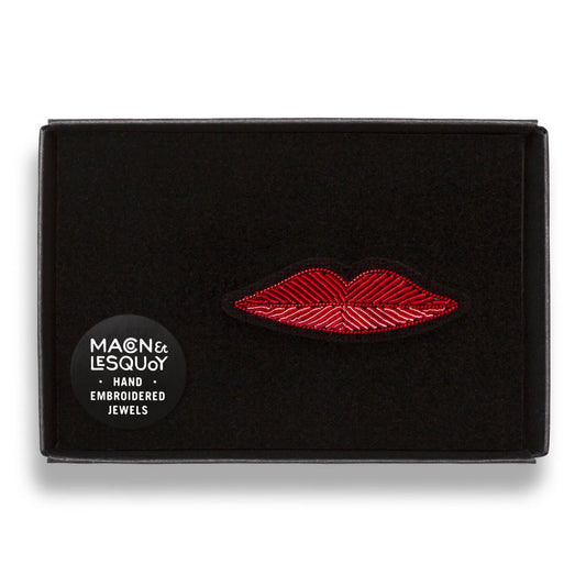 Petite Bouche (French kiss), Macon & Lesquoy